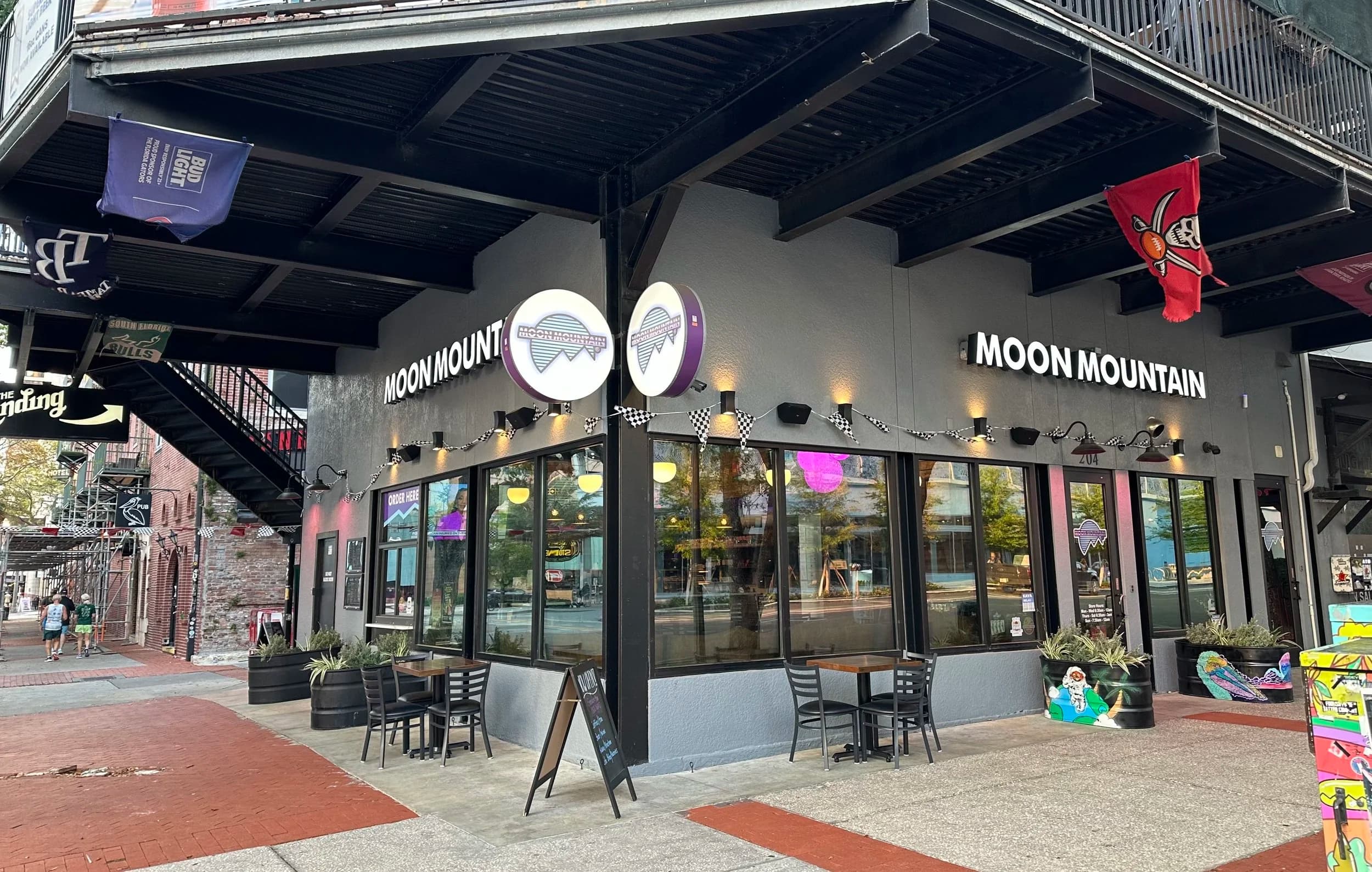 Moon Mountain kava bar